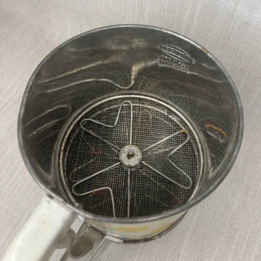 Vintage Mid Century Atomic Tin Metal Painted Flour Sifter Androck USA MCM